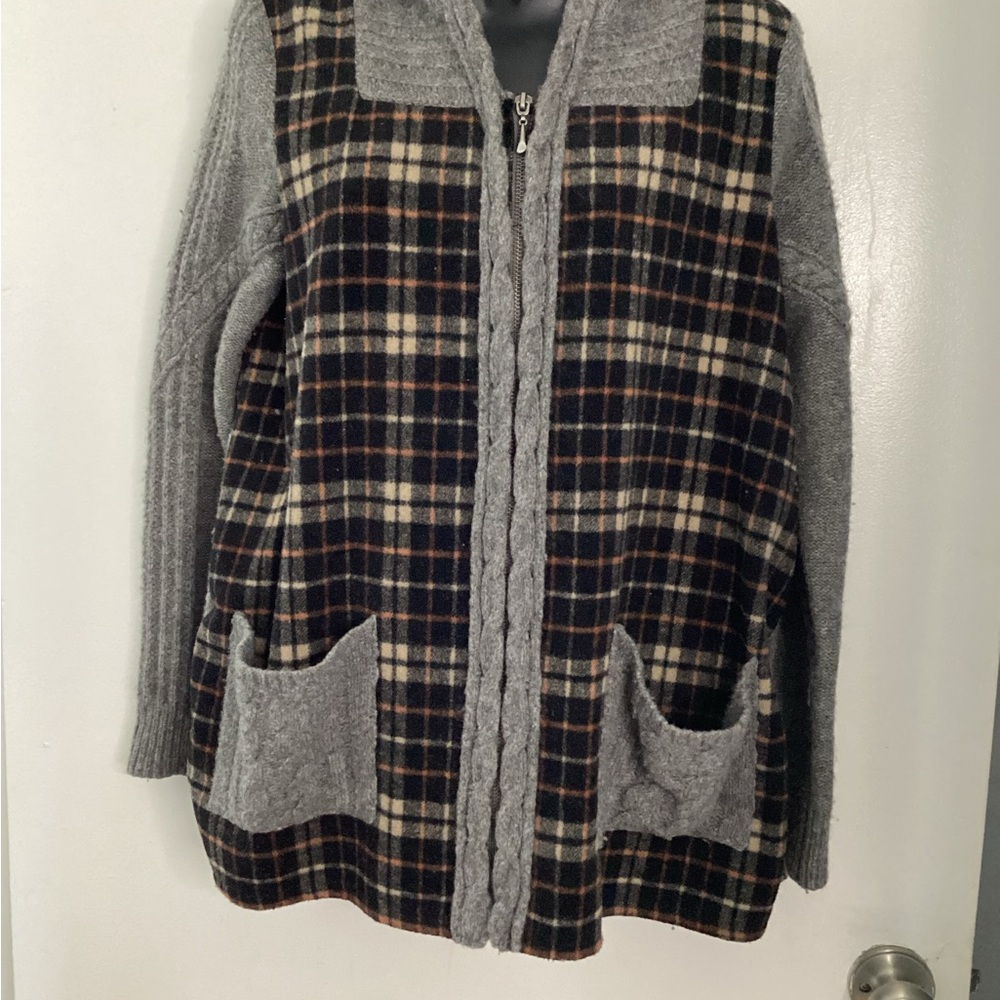Anthropologie Gray and Black Plaid Jacket With Hood M